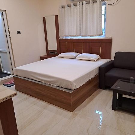 Hotel Vivek Patna  Kültér fotó