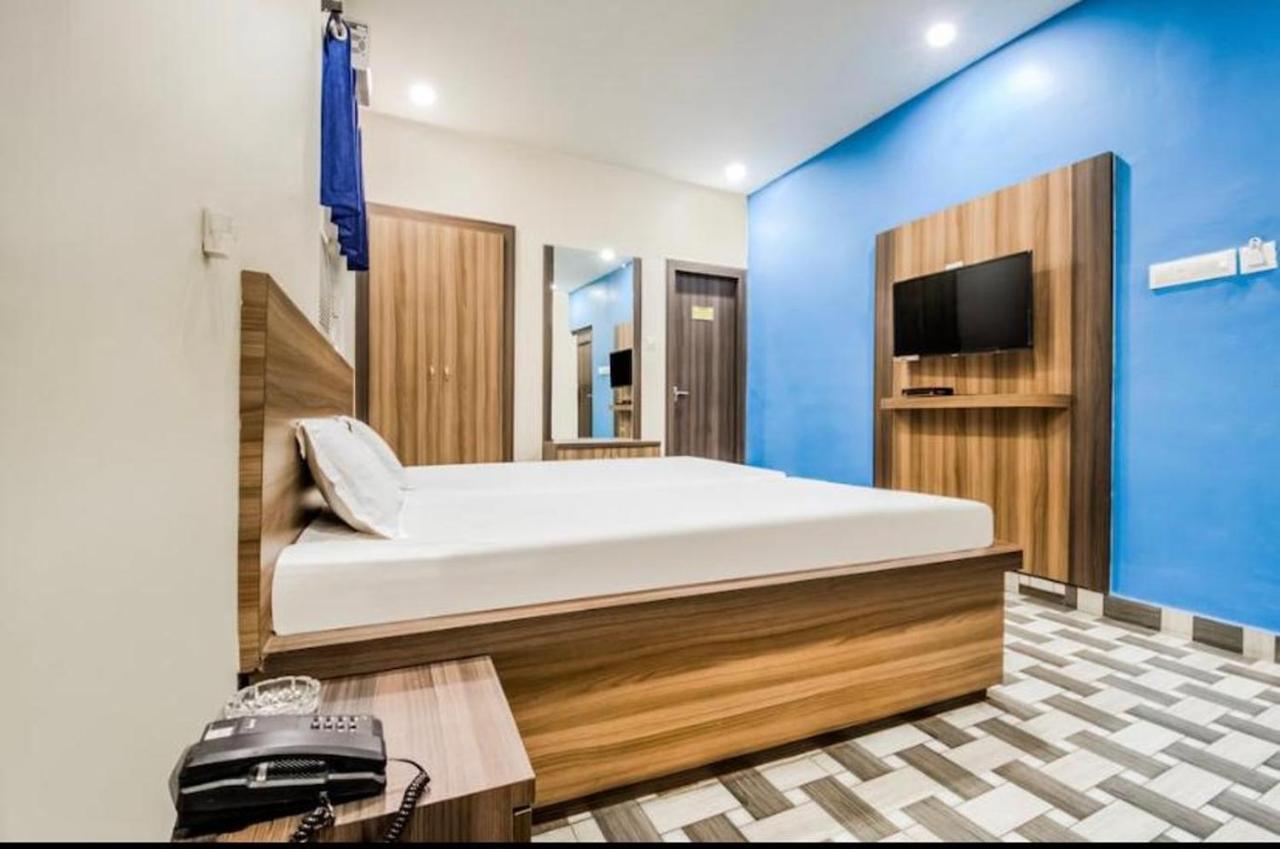Hotel Vivek Patna  Kültér fotó