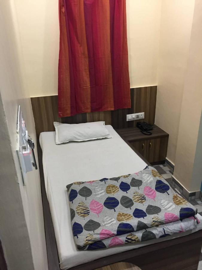 Hotel Vivek Patna  Kültér fotó