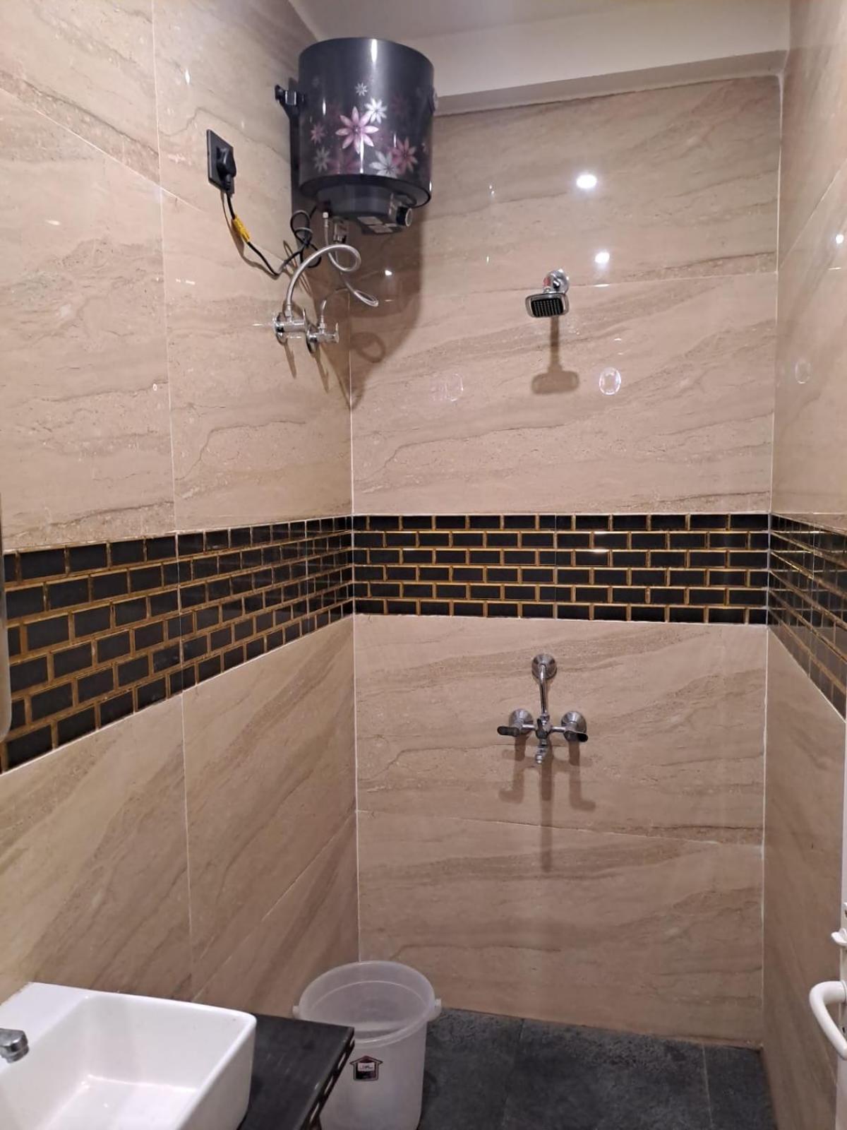 Hotel Vivek Patna  Kültér fotó