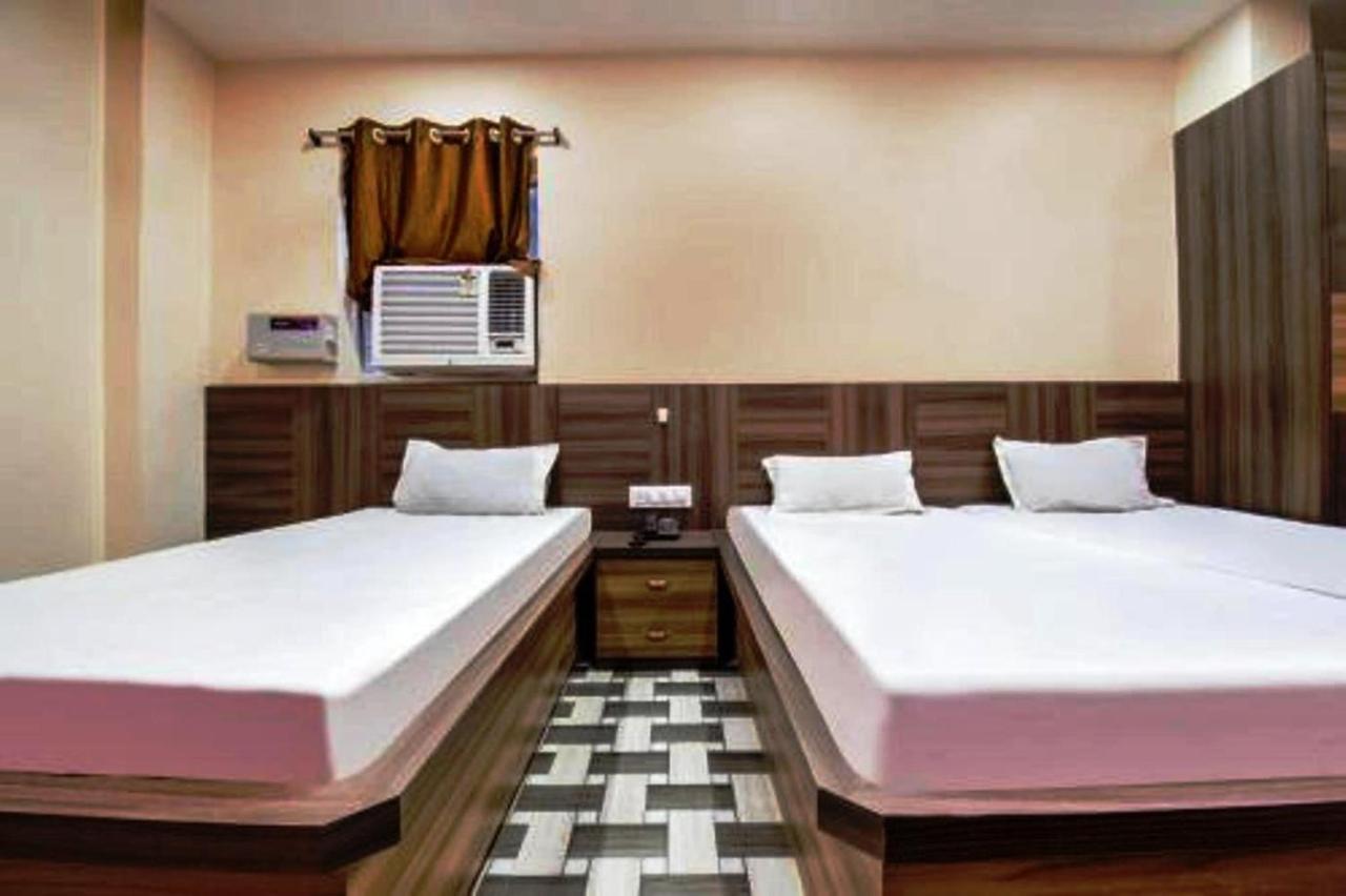 Hotel Vivek Patna  Kültér fotó
